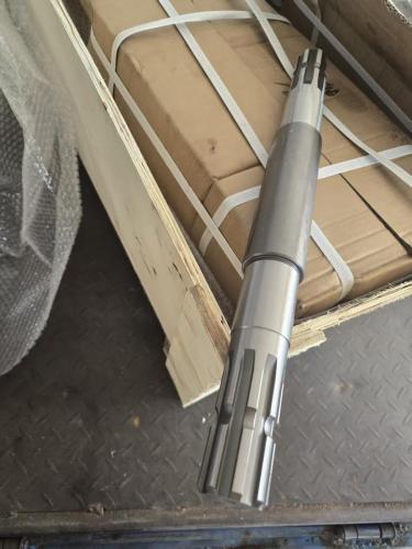 8Вал шлицевой